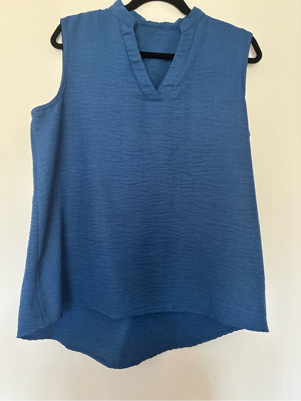 Sleeveless V-Neck Blue Women's Top XL